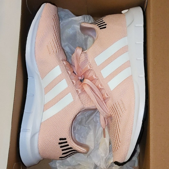 adidas Shoes - Adidas Swift Run Shoes